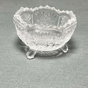 Vintage Salt Dip LG Wright Glass Paneled Thistle/Delta w/Bee Mark-UV-Salt Cellar